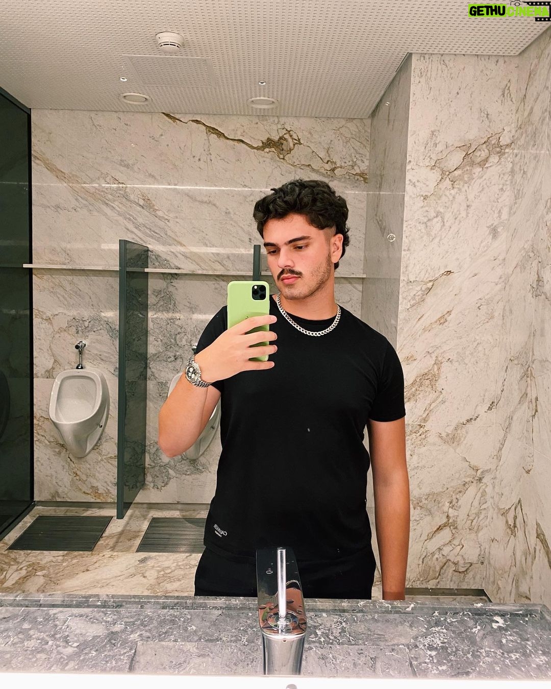 Matheus Lustosa Instagram - 🚷 Dasian