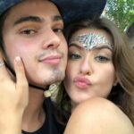 Matheus Lustosa Instagram - Olhando para as fotos eu percebi o tempo que estamos juntos e os tantos momento incríveis que passamos. To passando por aqui pra te desejar um feliz aniversário e que Deus te abençoe sempre!. Eu te amo muito e quero passar muitos outros aniversários contigo! Parabénss princesa, vamos curtir muito juntos hoje! 🎊🎉 Juquehy Beach