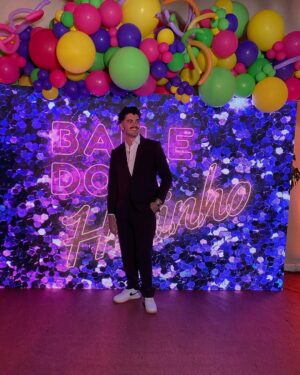 Matheus Lustosa Instagram - dia todo dele!! Festa incrível #bailedohelinho