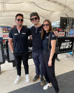 Matheus Lustosa Instagram - dia muito bom lá na porsche cup 🚗