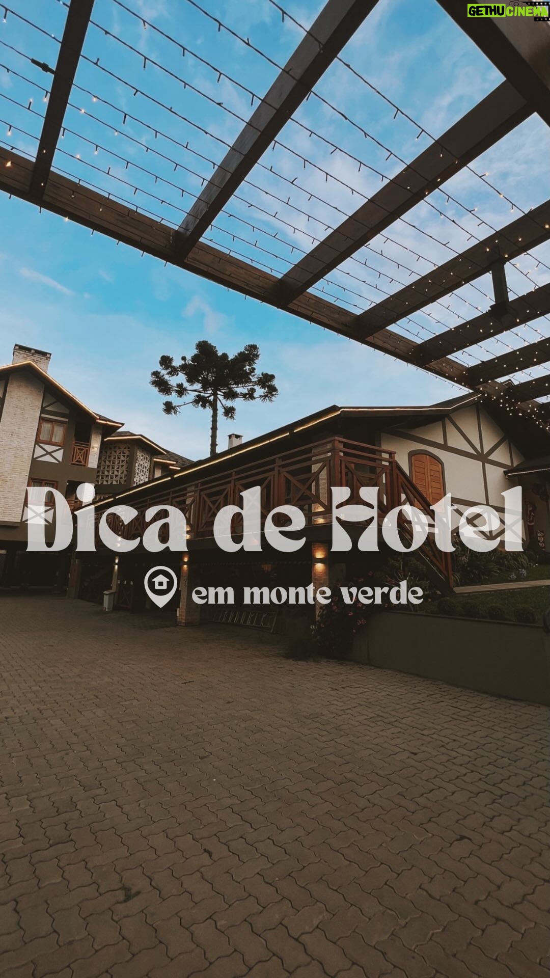 Matheus Lustosa Instagram - O HOTEL PERFEITO PARA CURTIR EM CASAL! Mostramos um pouco de como é um dia aqui no @hotelharmoniamonteverde , comenta aí o @ de quem você levaria para esse rolê 👇🏼🫂 Hotel Harmonia Monte Verde