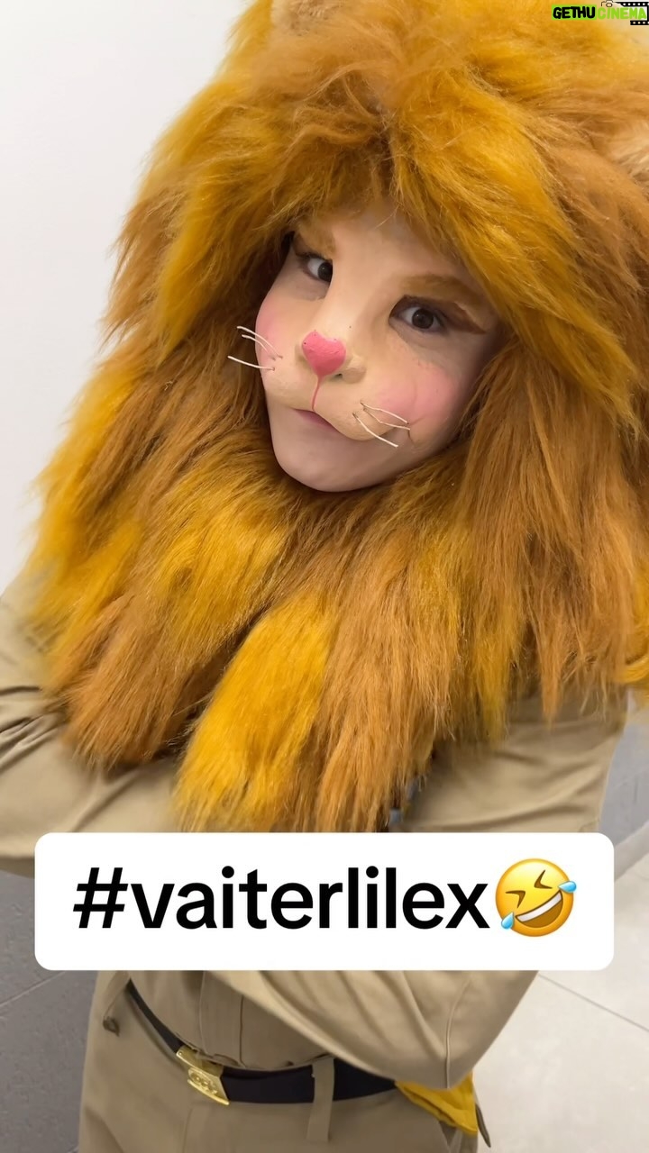 Matheus Ueta - 59K Likes - eae vai ter #Lilex ou não?! #ainfanciaderomeuejulieta @ainfanciaderomeuejulieta