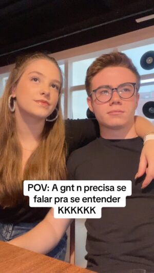 Matheus Ueta Instagram - kkkkkkkkk manda pra aquela pessoa que te entende só de olhar #casal #amizade