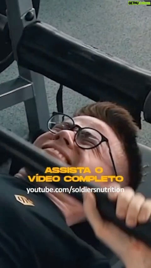 Matheus Ueta Instagram - As vezes tudo o que a gente precisa é de uma motivação dessas O @matheusueta da @losgrandes.gg aceitou o desafio e teve um dia de treino pesado com o nosso fisioculturista @robert_pandaa Da só uma olhada de como a gente pode sempre se superar