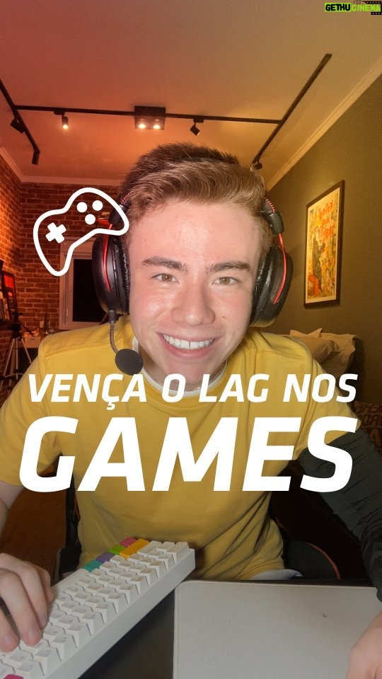 Matheus Ueta Instagram - Lag? Aqui não! Para comemorar o Dia do Gamer, tudo o que a gente precisa é de uma internet que joga junto! Toc, toc, Desktop! 🎮 #DiaDoGamer #ConexãoPerfeita #TocTocDesktop #AInternetQueJogaJunto #DesktopInternet #Lag #Lagados #Publi