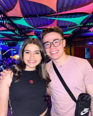 Matheus Ueta Instagram - menina borboleta 🦋 ❤️