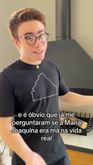Matheus Ueta Instagram - #carrossel #humor