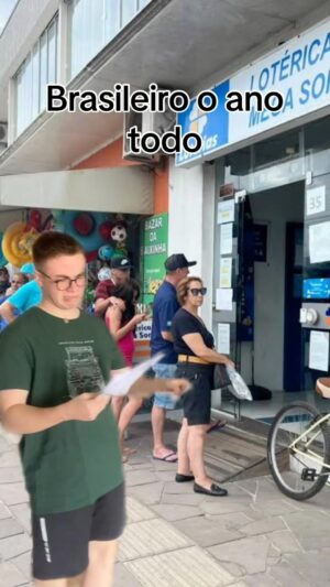 Matheus Ueta Instagram - aquele brasileiro raiz! #humor 

você é um brasileiro raiz?!