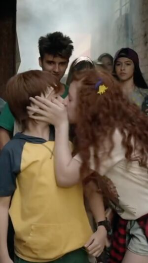 Matheus Ueta Instagram - Essa história é boa KKK

Vocês ja assistiram Carrossel o Filme? #carrossel