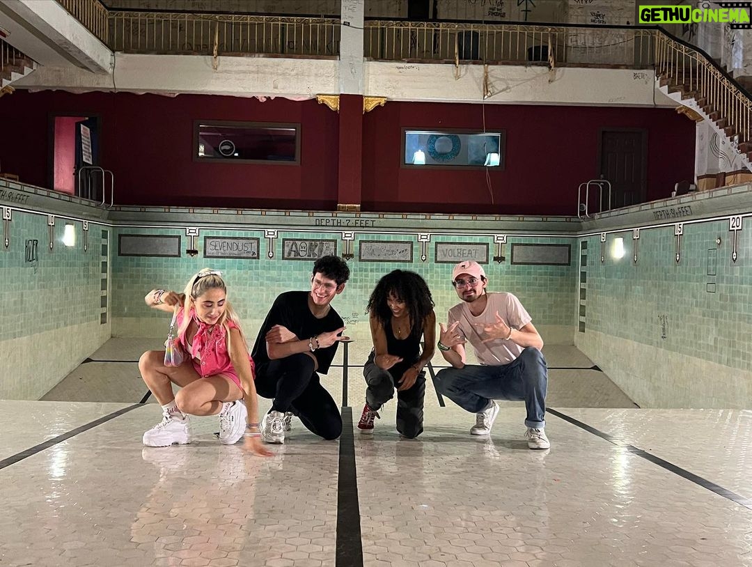 Matt Bennett Instagram - Thanks for a rock ‘n’ roll weekend Wisconsin! The Rave / Eagles Club