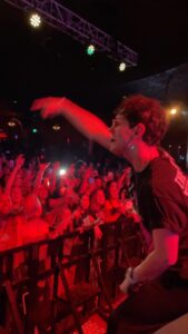 Matt Bennett Instagram - The iCarly theme song. In Seattle. The home of iCarly. That’s pretty inCredible. Showbox Seattle