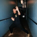 Matt Bennett Instagram – How do I do three shows a week without breaking a sweat? I eat my vegetables!
📷 by @elainetantra House of Blues San Diego
