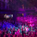 Matt Bennett Instagram - Anaheim! Thank you for a WILD and SOLD OUT first show back! You made me look so cool in front of my dad, Matt’s Inner Child thanks you from the bottom of his heart :) On my way to Vegas now, seeya! 📷 by @elainetantra House of Blues Anaheim
