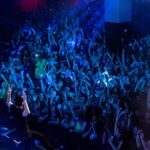 Matt Bennett Instagram – Boston knew how to pop and lock and jam and break! @iparty 
📷 by @irlmadi Big Night Live