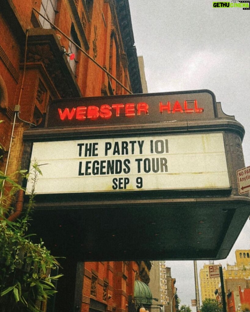 Matt Bennett Instagram - Once again, words fail to express the joy and gratitude I feel getting to play in New York City. My preteen feet used to walk past this venue when I was still in high school. And Philadelphia and New Jersey, I mean…wow! My first time playing in both cities and the energy was just incroyable. What a great weekend, team, thank you and see ya in St Louis and Urbana in a few days! Webster Hall
