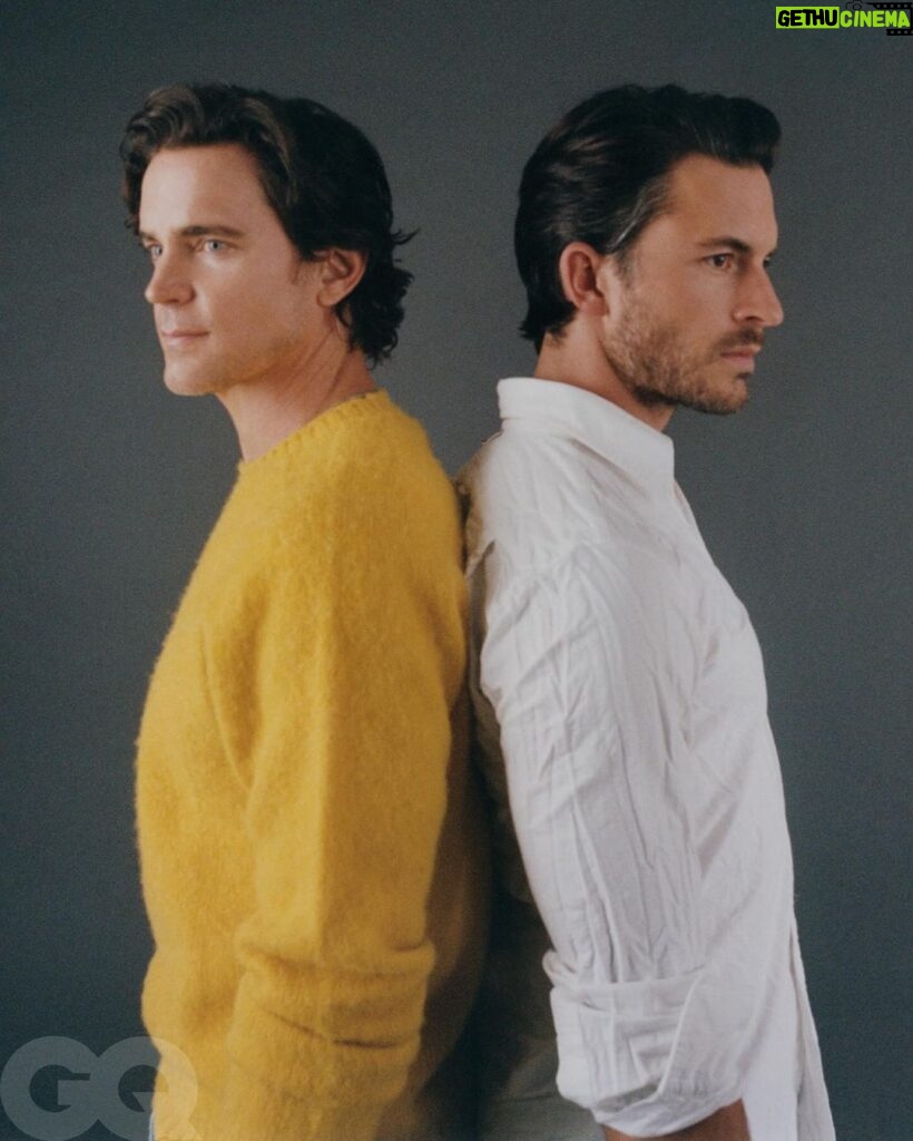 Matt Bomer Instagram - With “Fellow Travelers,” Matt Bomer and Jonathan Bailey tell an epic gay love story decades in the making. We spent an afternoon in the West Village with the stars of the @showtime historical epic as they talk divas, dreams, Catholic guilt and how to tell the story of gay liberation in the second half of the twentieth century. Read the #GQHYPE at the link in bio. Written by @raymondangas Photographs by @quillemons Styled by @praymoses.studio Grooming by @melissa.dezarate Set Design by @danieljhorowitz