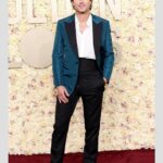 Matt Bomer Instagram - What a night! Thank you @goldenglobes 💛 Tux: @brioni_official Styling: @warrenalfiebaker 💇‍♂️: @davidcoxhair Beverly Hilton - Beverly Hills