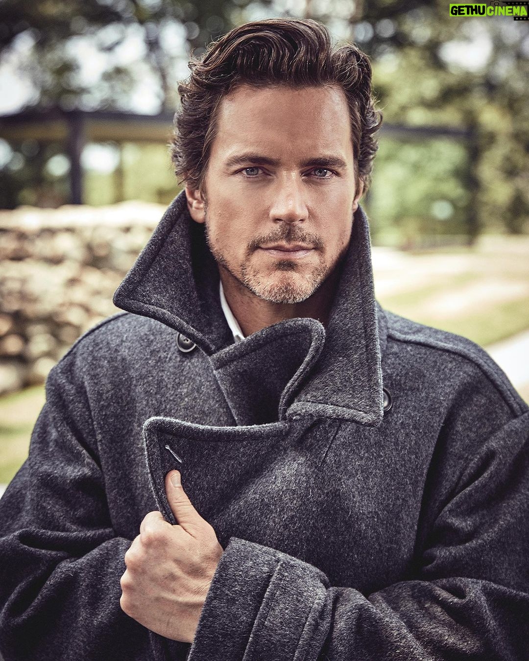Matt Bomer Instagram - Todd Snyder and I have joined forces for the designer's latest Winter '23 campaign, featuring a current day take on mid-century modern classics, photographed at the late Philip Johnson’s mid-century modern residence in New Canaan, Connecticut. View the campaign now at the link-in-bio. Styling: @jimmooregq Photography: @klt63 Creative Direction: @pmgutman Philip Johnson Glass House