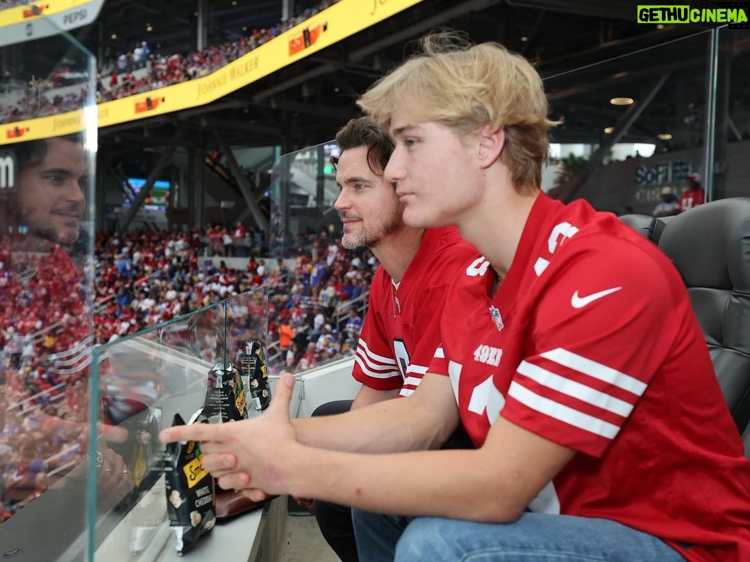 Matt Bomer Instagram - Thank you for having us today @49ers! 2-0! #faithfultothebay #fttb
