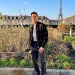 Matt Bomer Instagram - Thank you @hermes for a brilliant show. Love you Paris! 🥐☕️🍷🇫🇷 📸: Jennifer Allen/@davebennet/me Maison de l'Unesco