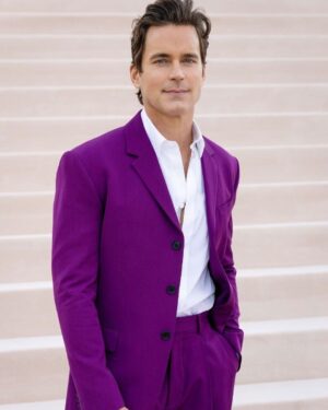 Matt Bomer Instagram - Thank you @versace for an unforgettable night. Styled by the 1️⃣ and only @warrenalfiebaker. 💇‍♂️: @joannapford 📸: @bucknerphoto @emmaeliza @gettyimages