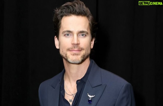 Matt Bomer Instagram - Thank you @glaad for a beautiful night, and for recognizing @fellowtravelerssho. Grateful beyond measure to this entire group- and to all those who were with us in spirit. Styling @warrenalfiebaker πββοΈ: @davidcoxhair