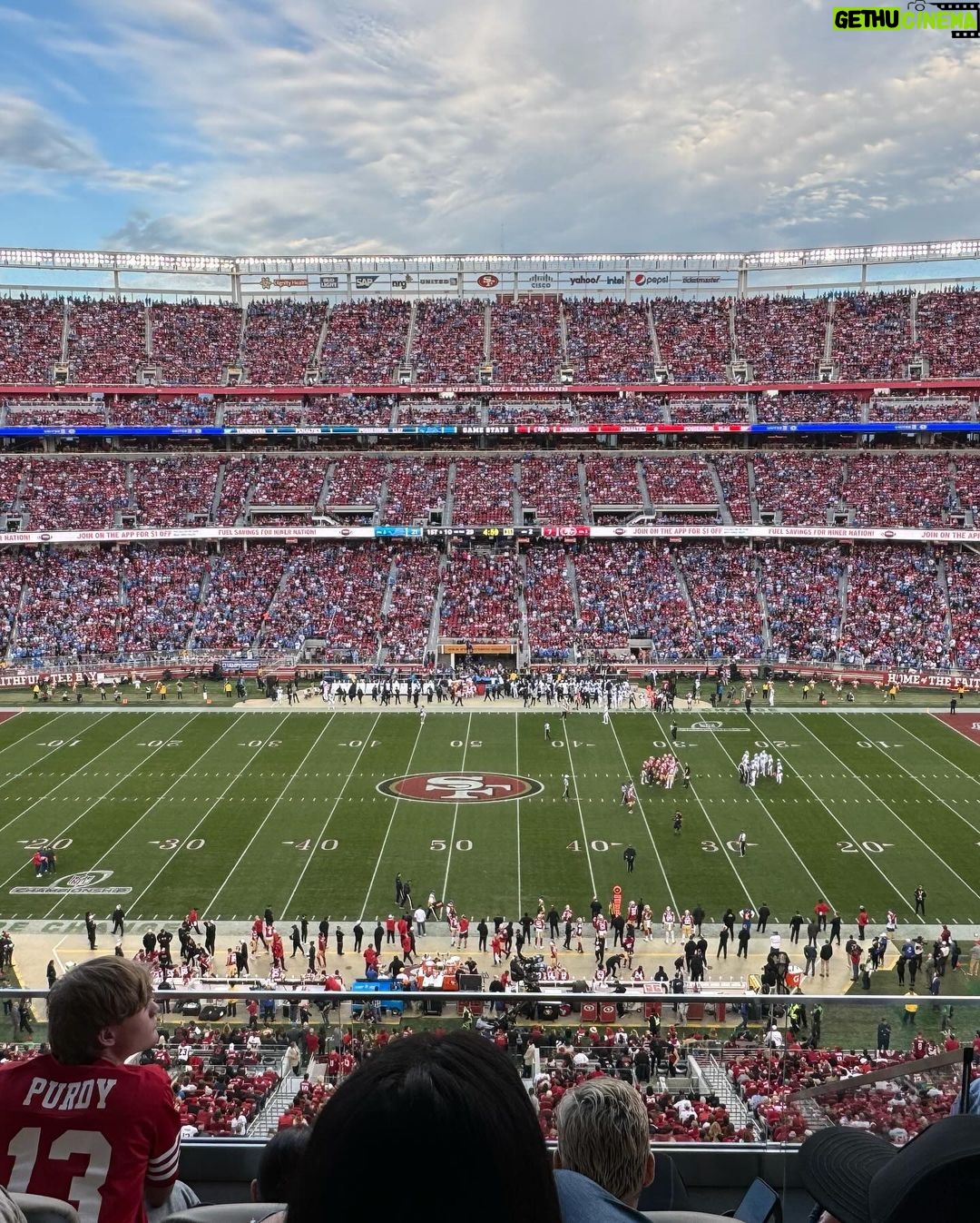 Matt Bomer Instagram - Thank you @49ers for an unforgettable game, and lifelong memory. See you at the Super Bowl! @levis #FTTB #doitforthebay Levi's Stadium