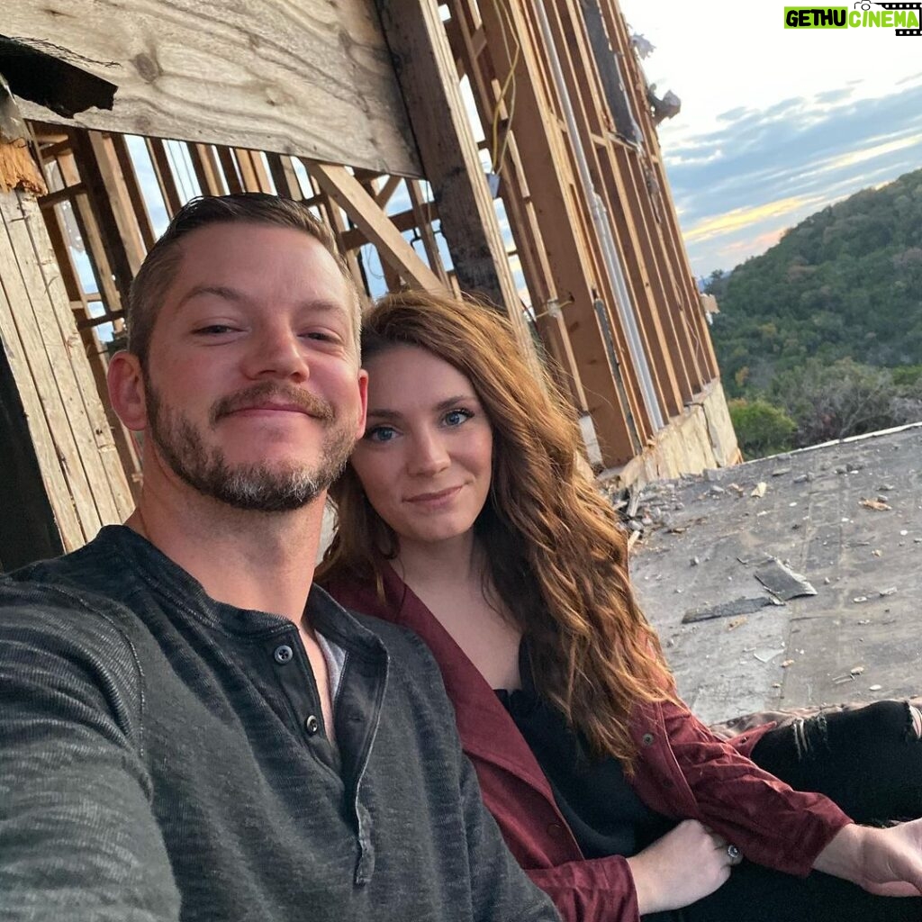 Matt Carriker Instagram - Happy Birthday to this hottie. I love you! Also I’m pretty sure she’s a sorceress because I look 15 years older than I did 15 years ago and she looks like she time traveled to get here…. 😍 @mere_carriker Texas