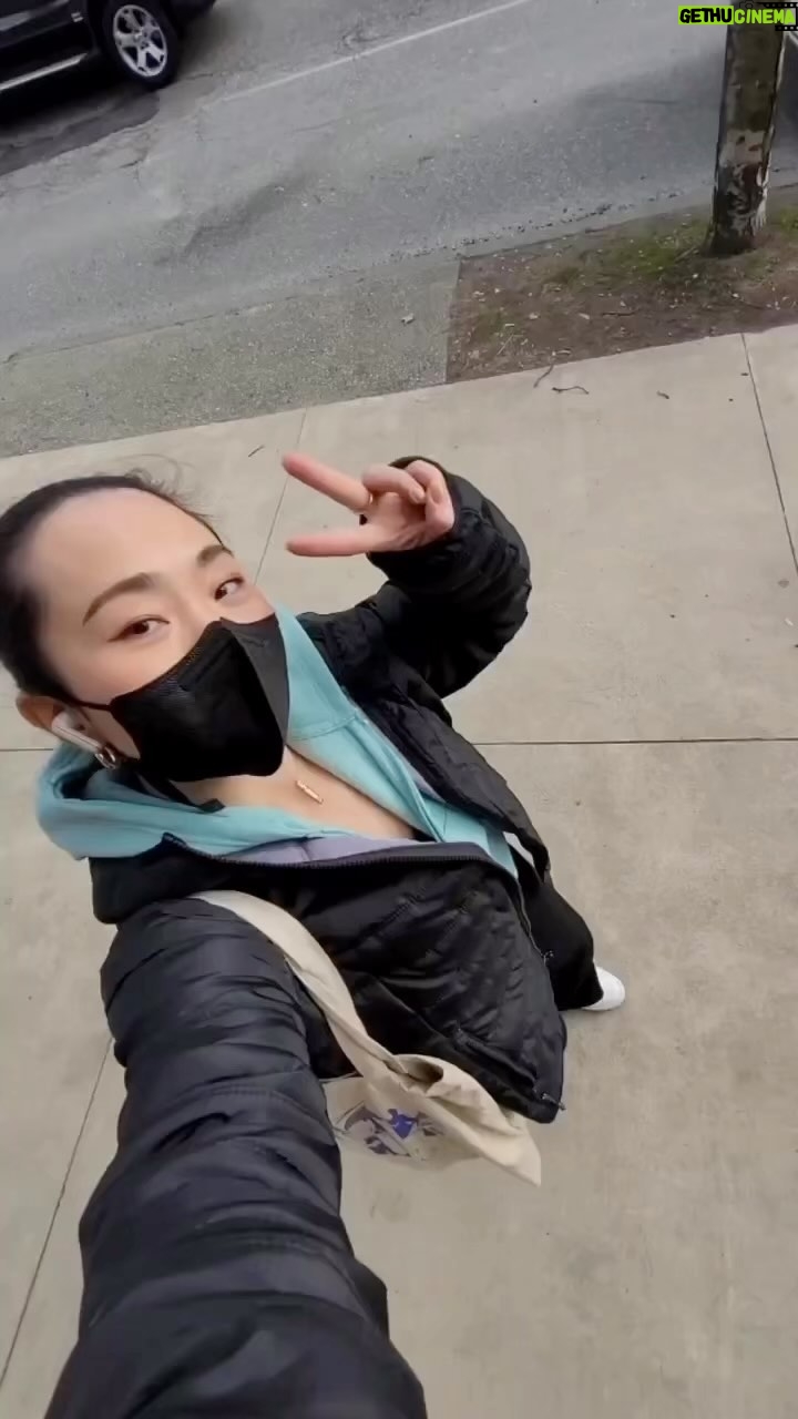 Matt McGorry Instagram - #Repost @itsjiyounkim ・・・ “Hi! Here’s me doing many life and joy things while trying to play my small part in reducing community transmission. While I deeply understand the pull to “post-panini” life, I also have faith in collective love and the joys of co-creating collective safety. In the spirit of liberation, I invite folks of the so-called left into resisting abled supremacy as a love practice, in small and partial but consistent ways. Read/listen to the full essay at itsjiyounkim.com/journal or the links in my bio. “