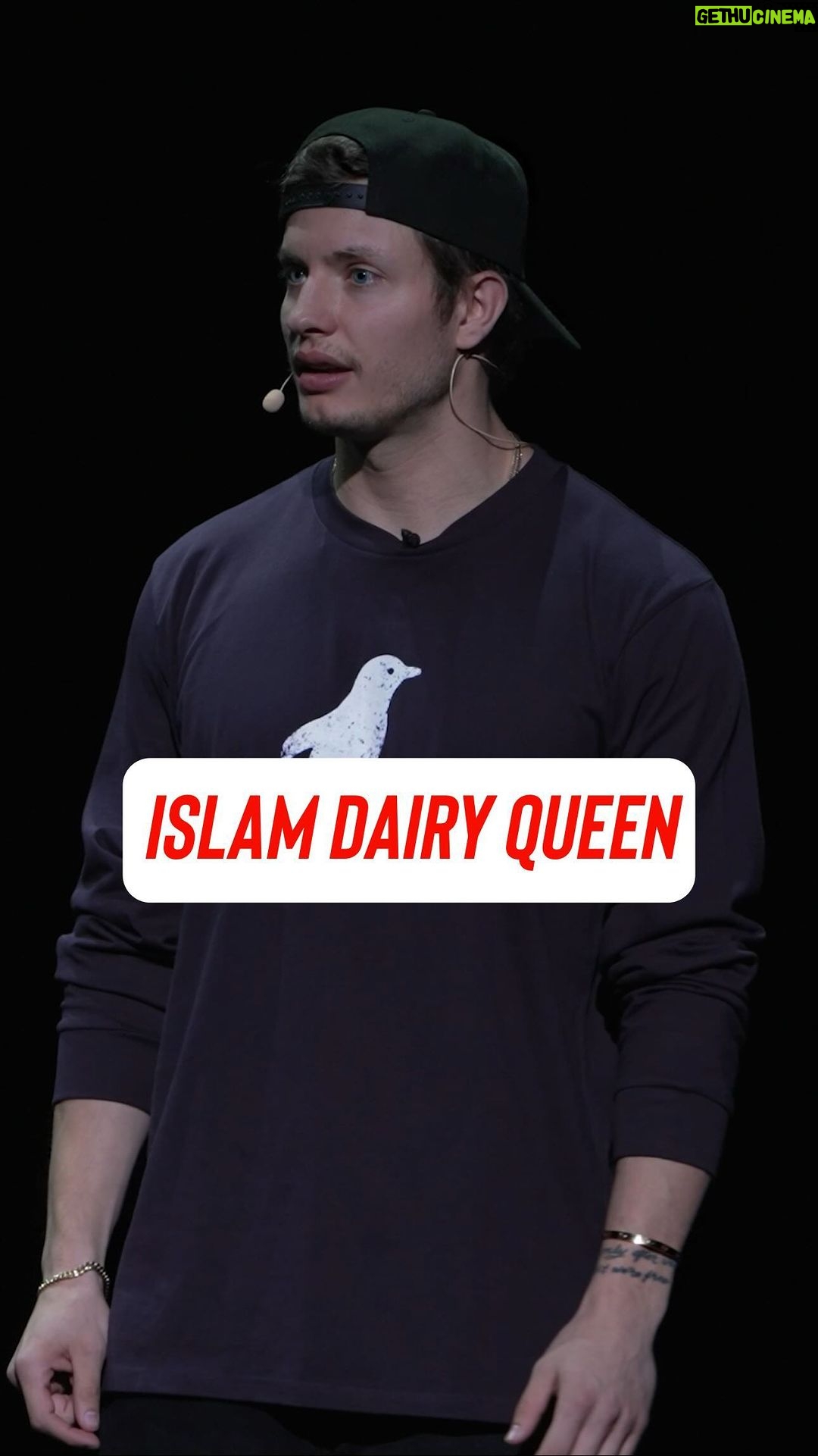 Matt Rife Instagram - So, no pork but the cows can get it! ðððĨðĪŠ #comedy #standup #standupcomedy #funny #mattrife #improv #crowdwork #islam