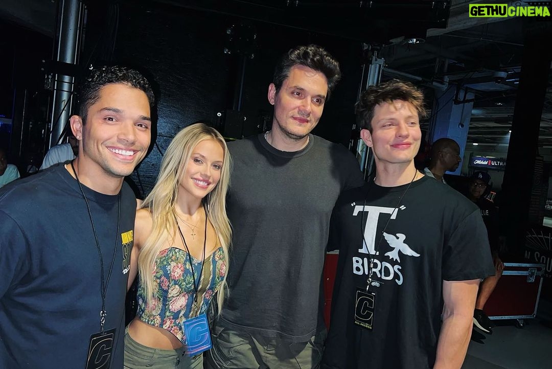 Matt Rife Instagram - Thank you @davechappelle for the week of a lifetime! We got to celebrate you and the gift you share with the world, enjoy some of the most incredible musical performances on earth, and this lil Ohio dirt child got to perform at Madison Square Garden 🥹🐐 New York City
