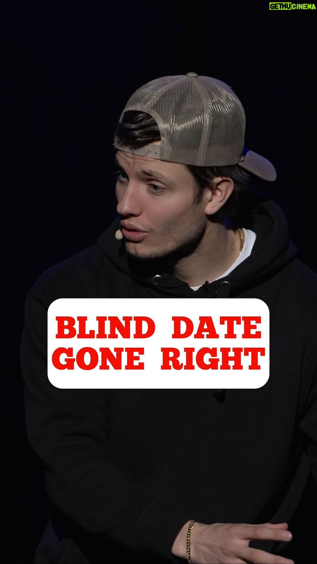Matt Rife Instagram - You just canβt write this stuff πβπ»πβ€οΈ #comedy #standup #standupcomedy #funny #mattrife #improv #crowdwork #loveisblind #meganfox #dating