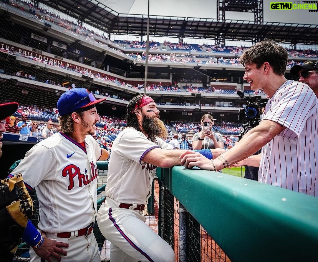 Matt Rife Instagram - I’m one of the CheeseSteaks now. @phillies #phillies