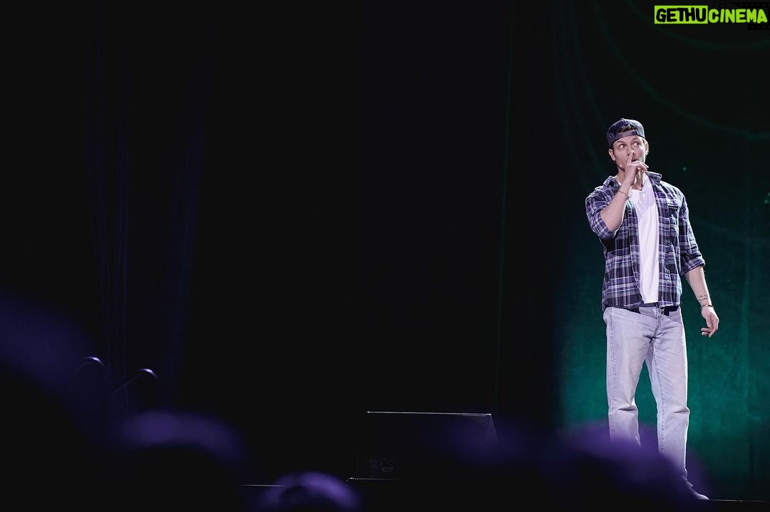 Matt Rife Instagram - CONNECTICUT!!!!! Thank you for making my dreams come true, being my first arena show, and SELLING OUT 5 OF THOSE MFs!!!!!! 40,000 of the coolest people I’ve ever had the privilege to hangout with for an evening (5)🥹❤️ @mohegansun feels like home 🙏🏼