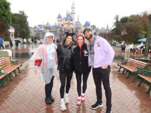 Matthew Cardona Instagram - @disneyland photo dump!