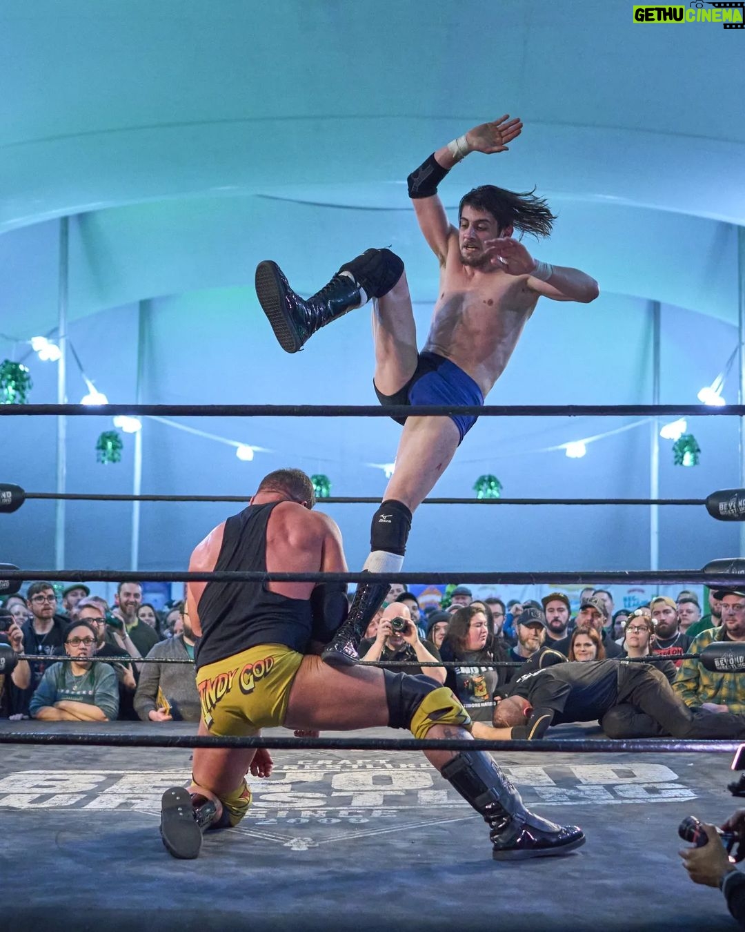 Matthew Cardona Instagram - Main event of the incredible @beyondwrestling #shamrockslam - @themattcardona v. @theprizecityog Full match gallery linked in bio 📸 #sonya1 #sony135gm #sony24mmf14gm #sonyalpha #beyondwrestling #independentwrestling #indywrestling #mattcardona #supportindywrestling #prowrestling #actionphotography #sportsphotography #wrestlingphotography Harpoon Brewery