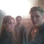 Matthew Daddario Instagram - 4 days until #shadowhunters, worldwide in 5.