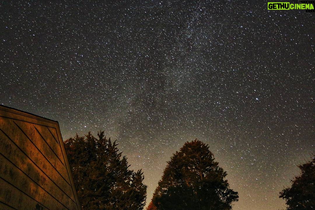 Matthew Daddario Instagram - Clear night!
