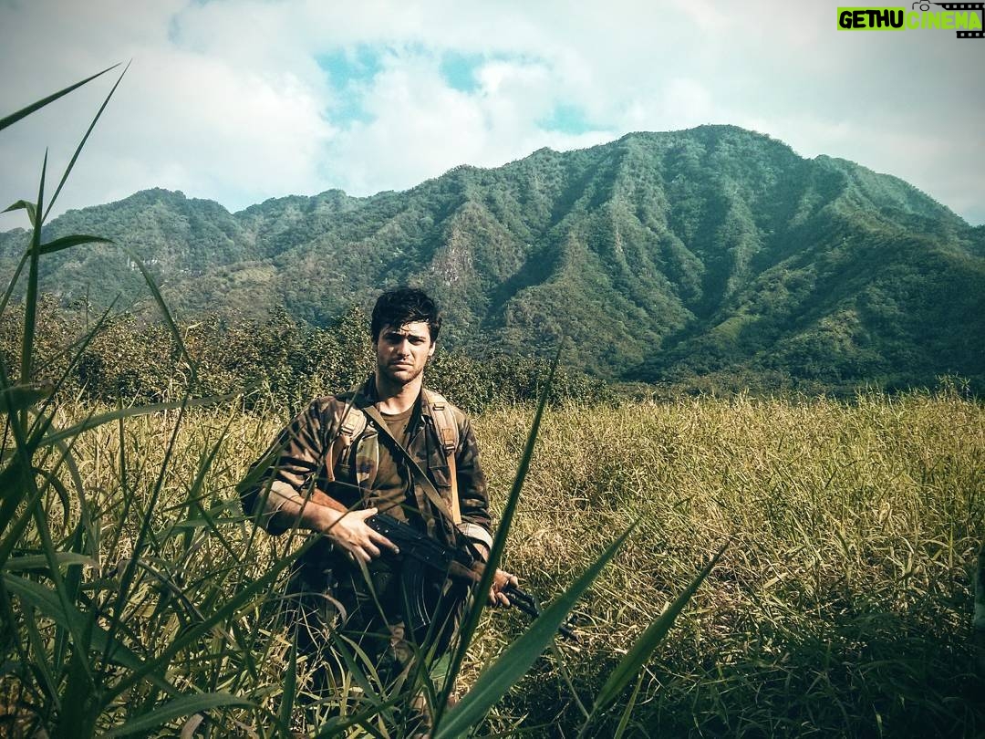 Matthew Daddario Instagram - Niagara bees.