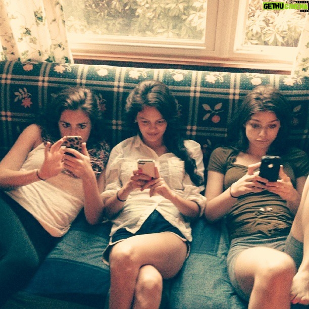 Matthew Daddario Instagram - @clairerym @eskim0oo @catdaddario busy socializing