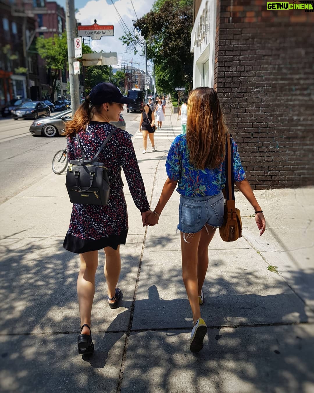 Matthew Daddario - 285K Likes - Hold hands, make plans.