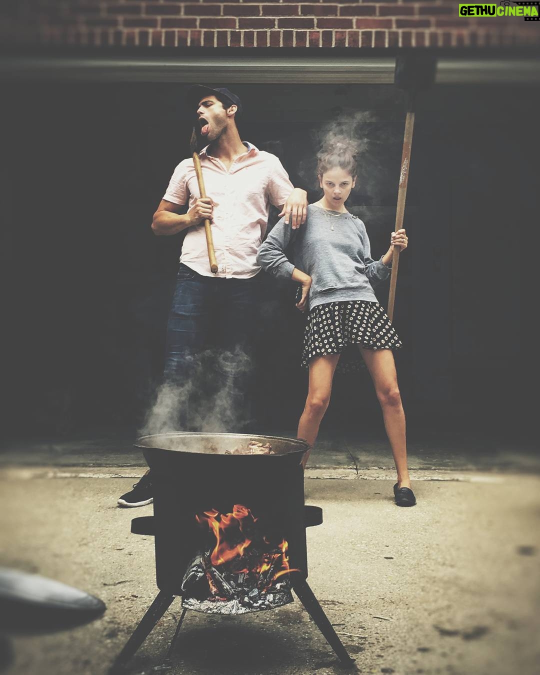Matthew Daddario - 286.8K Likes - American gothic. How's the plov @brockeddyharris @sevennindynineshorty ?