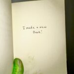 Matthew Gray Gubler Instagram - 💚🧤💚 (link in bio)