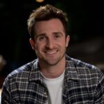 Matthew Hussey Instagram - It's a dating mystery: Why would someone invest in dating you and then walk away? They take you on a romantic trip, buy you an amazing gift, or tell you they’re falling for you . . . right before breaking up with you? What were they thinking?!  In this week’s brand new video we’ll dive into this confusing (and heartbreaking) behavior and talk about how to handle it. Watch the full video on my YouTube channel or head over to MatthewHussey.com/blog to watch it.