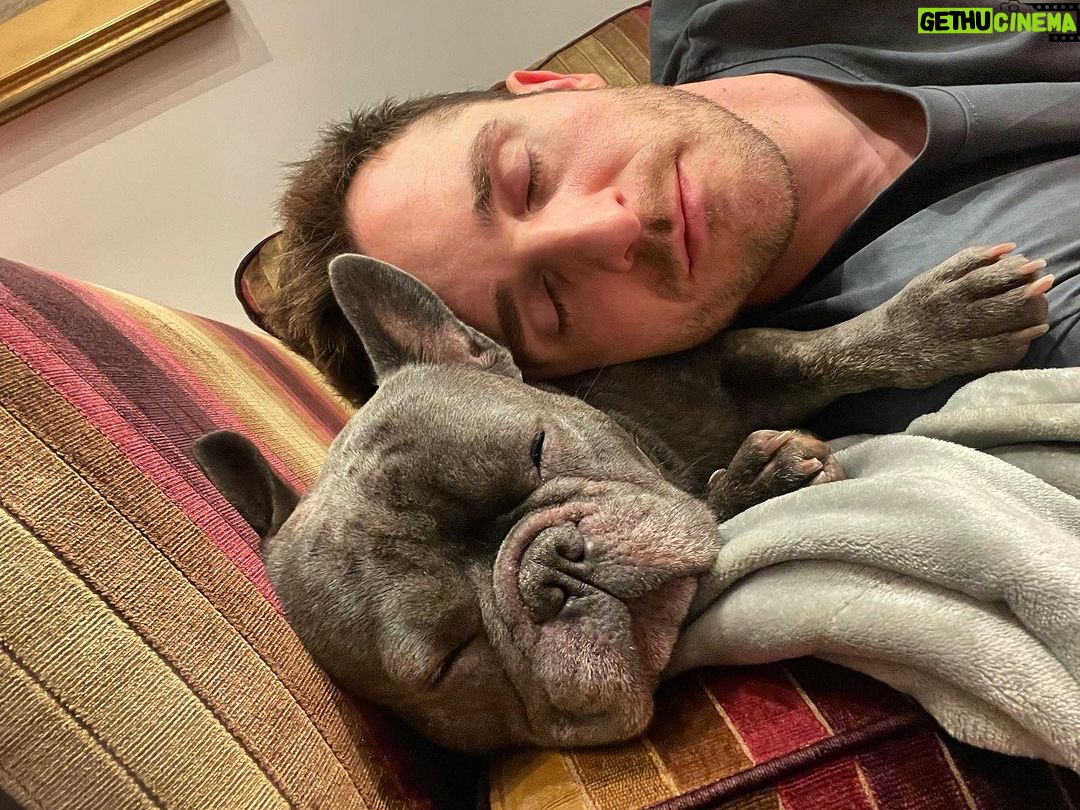 Matthew Hussey Instagram - Happy Saturday all. Get some rest. ❤️