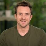 Matthew Hussey Instagram - Long-term attraction has several elements to it. One of the most foundational is CHEMISTRY. That might come from flirting, the way you look, making each other laugh, or just the indescribable qualities that make you physically turned on by someone. But that’s not enough. We also need CONNECTION. This requires us to actually show ourselves to someone and in turn be able to see them as they truly are. It also means we might have to get comfortable with the uncomfortable and open up in ways we aren’t used to.