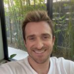 Matthew Hussey Instagram - I received a question recently that I wanted to share with everybody. I hope this helps you today. ❤️ If you would like to send me your question for a chance to have it answered on my next live Q&A, simply comment ASKMH below and I will send you a DM with all of the instructions to do so.