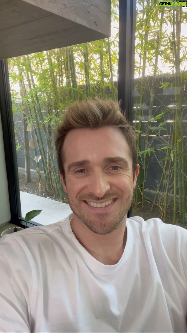 Matthew Hussey Instagram - I received a question recently that I wanted to share with everybody. I hope this helps you today. ❤️ If you would like to send me your question for a chance to have it answered on my next live Q&A, simply comment ASKMH below and I will send you a DM with all of the instructions to do so.