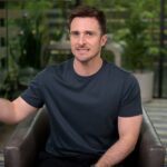 Matthew Hussey Instagram - Have you fallen for someone who just can’t give you the same affection back? Emotionally unavailable people are the relationship version of junk food. You know it’s bad . . . but your addiction keeps you going back for more. This is nothing more than a formula for heartbreak. In today’s new video, I dive into the psychology behind why we’re attracted to emotionally unavailable people, and why just because something’s scarce (such as someone’s attention) doesn’t mean it’s valuable. You can watch the full video on my YouTube channel now (link in bio) or by heading over to MatthewHussey.com/blog