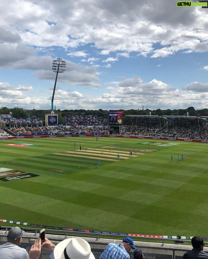 Matthew Lewis Instagram - What a day at Edgbaston. Thanks to the @icc for hosting me... and @Davecribb. Beating the Old Enemy and making the World Cup Final. One game away from history. Come on England. Bring it home. 🏴󠁧󠁢󠁥󠁮󠁧󠁿🦁🦁🦁🏴󠁧󠁢󠁥󠁮󠁧󠁿 @cricketworldcup #CWC19 Edgbaston, Birmingham, United Kingdom
